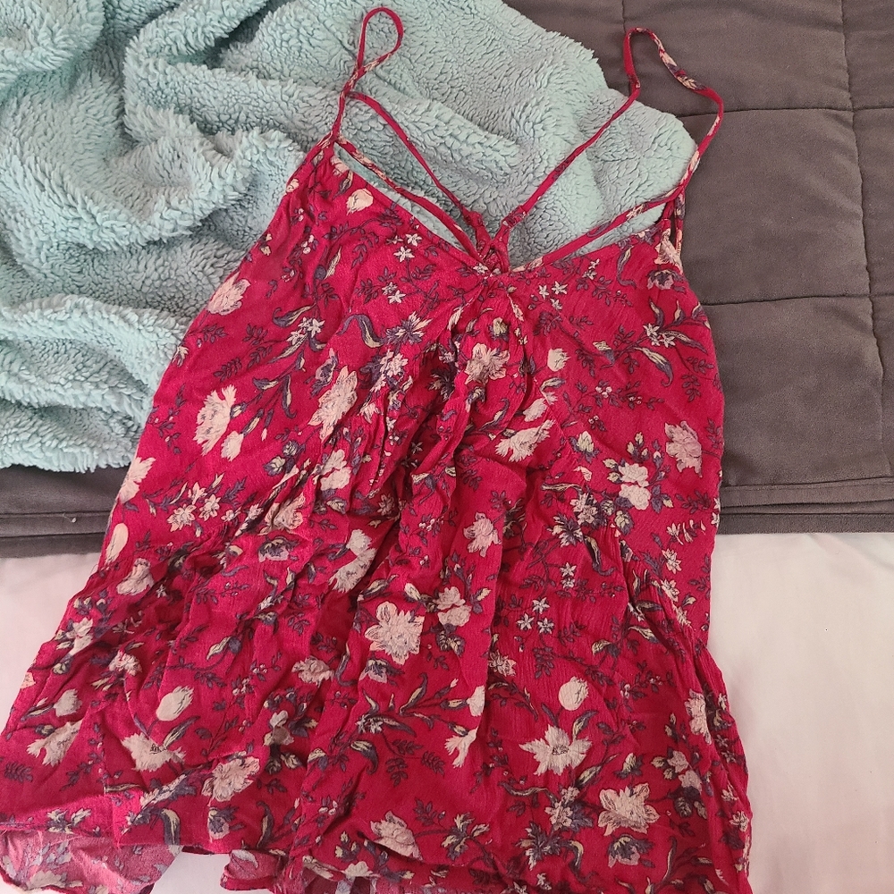Strappy flowy tank